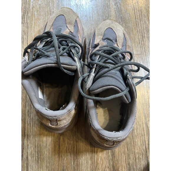 Men’s 9.5 - Adidas Yeezy Boost 700 V1 Mauve main image 6